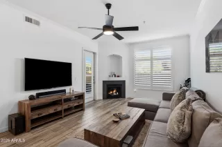Photo #3: 7041159 Listing