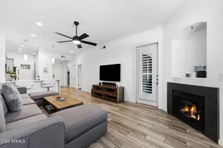 Photo #4: 7041159 Listing