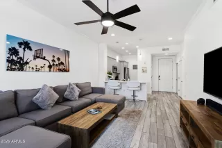Photo #5: 7041159 Listing