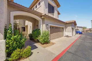 Photo #1: 7041192 Listing