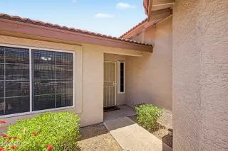Photo #3: 7041388 Listing