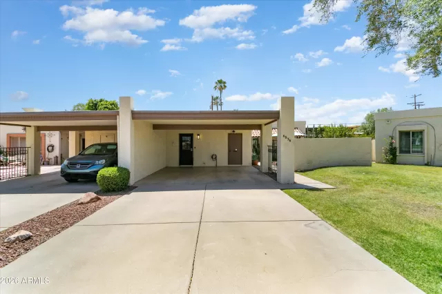 MLS: 7041419 Condo For Sale