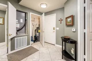 Photo #1: 7041426 Listing