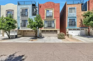 Photo #3: 7041589 Listing