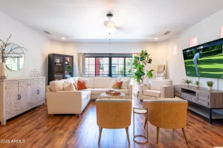Photo #3: 7041610 Listing