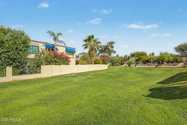 MLS: 7041696 Condo For Sale