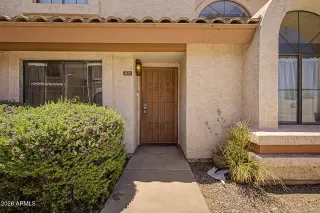 Photo #3: 7041701 Listing