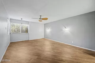 Photo #5: 7041788 Listing
