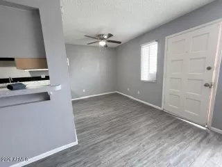 Photo #2: 7041834 Listing