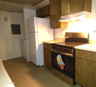 Photo #6: 7041835 Listing