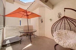 Photo #5: 7041882 Listing