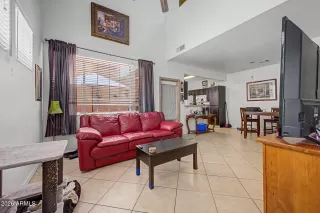 Photo #6: 7041882 Listing