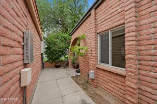 Photo #1: 7042032 Listing