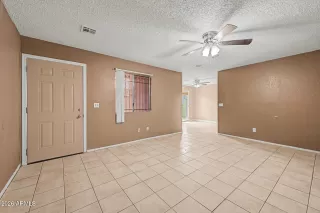 Photo #4: 7042033 Listing