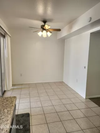 Photo #6: 7042111 Listing