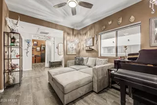 Photo #3: 7042157 Listing