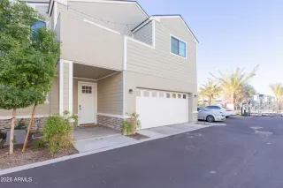 Photo #3: 7042302 Listing