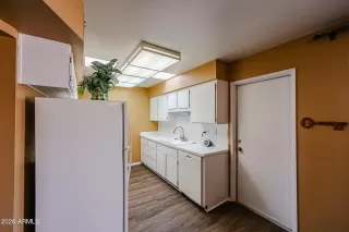 Photo #2: 7042362 Listing