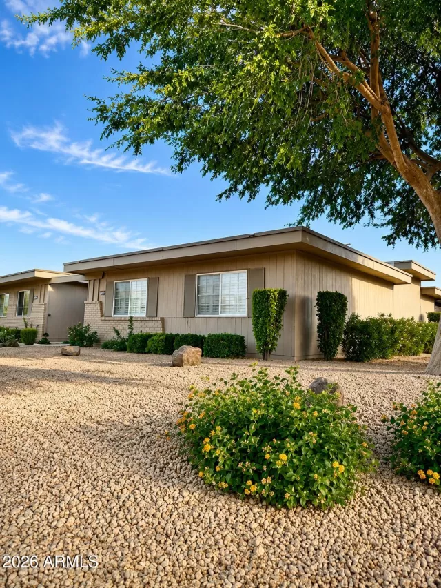 MLS: 7042442 Condo For Sale