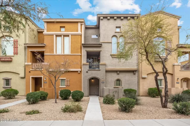 MLS: 7042454 Condo For Sale