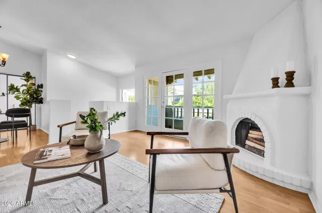 MLS: 7042661 Condo For Sale