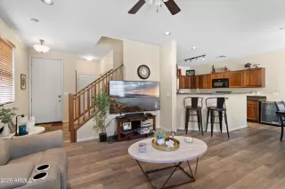 Photo #5: 7042879 Listing