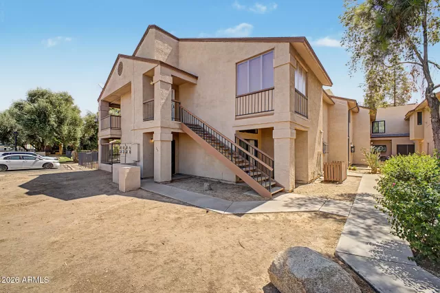 MLS: 7042886 Condo For Sale