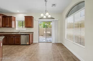 Photo #3: 7042986 Listing