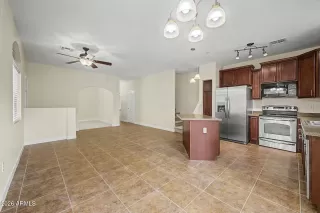 Photo #4: 7042986 Listing