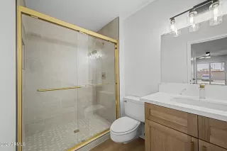Photo #2: 7042997 Listing