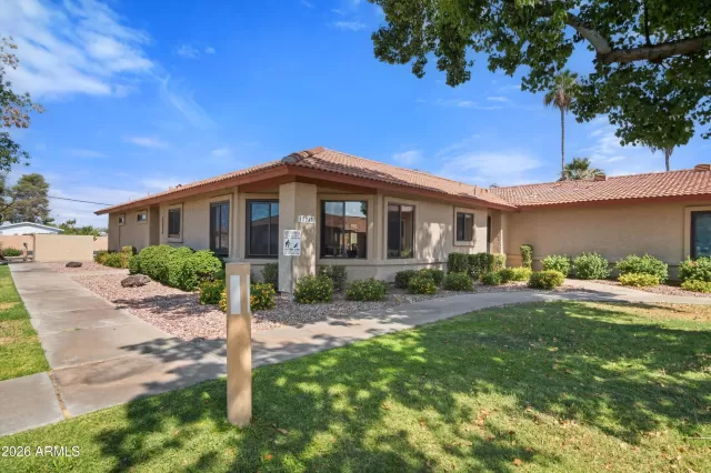 MLS: 7043170 Condo For Sale