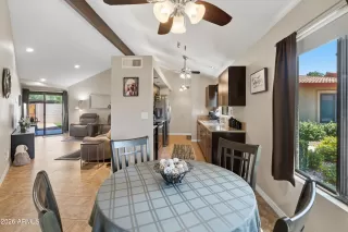 Photo #6: 7043170 Listing