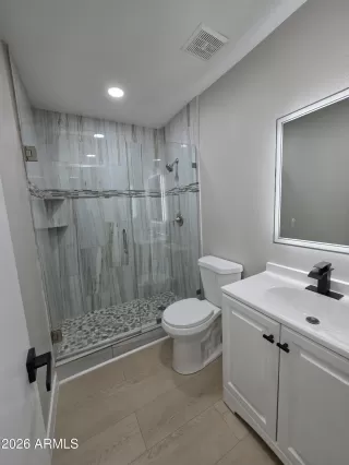 Photo #5: 7043224 Listing