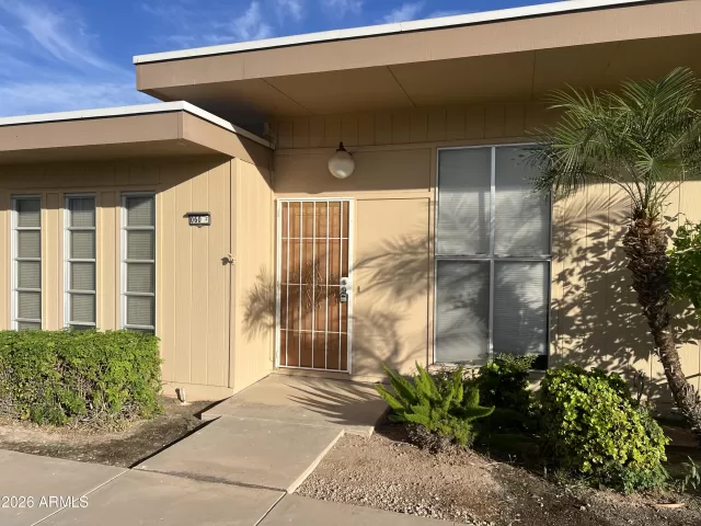 MLS: 7043226 Condo For Sale
