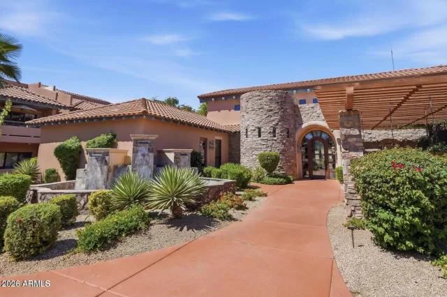 MLS: 7043253 Condo For Sale