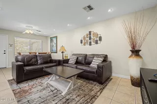 Photo #3: 7043277 Listing