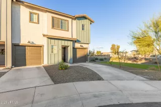 Photo #1: 7043319 Listing 