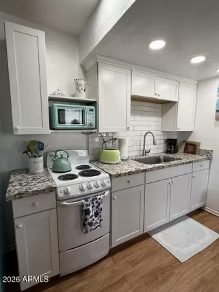 Photo #1: 7043340 Listing
