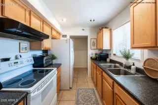 Photo #4: 7043380 Listing