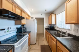 Photo #5: 7043380 Listing