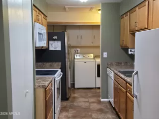 Photo #3: 7043387 Listing