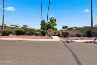 Photo #5: 7043529 Listing