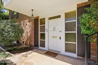 Photo #6: 7043551 Listing