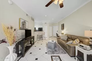 Photo #5: 7043553 Listing