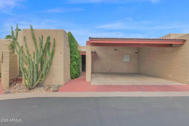 MLS: 7043807 Condo For Sale