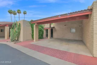 Photo #1: 7043807 Listing