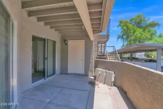 Photo #5: 7043911 Listing