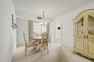 Photo #5: 7044010 Listing