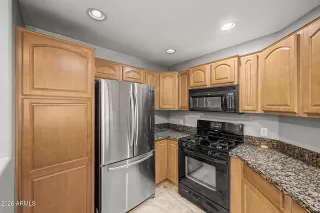 Photo #5: 7044301 Listing 