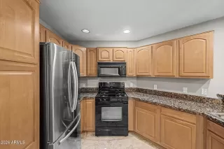 Photo #6: 7044301 Listing 